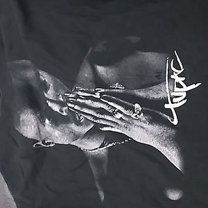 2 pac  t shirt